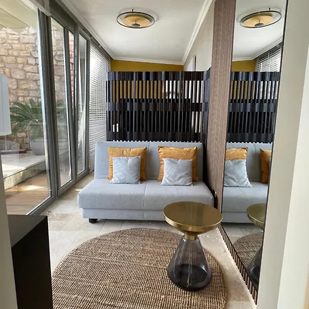 Deluxe Sunrise Sky Terrasse 2 Bedroom Design & Fantastic View דירה
