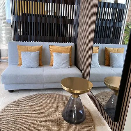 Апартаменты Deluxe Sunrise Sky Terrasse 2 Bedroom Design & Fantastic View *